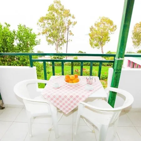 Affittacamere Nefi (adults Only) Megali Ammos (Skiathos)