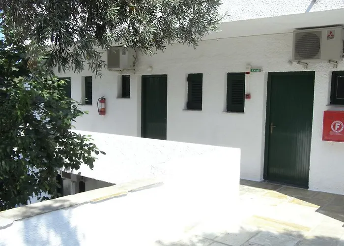 Nefi (adult Friendly) Pensiune Megali Ammos (Skiathos)